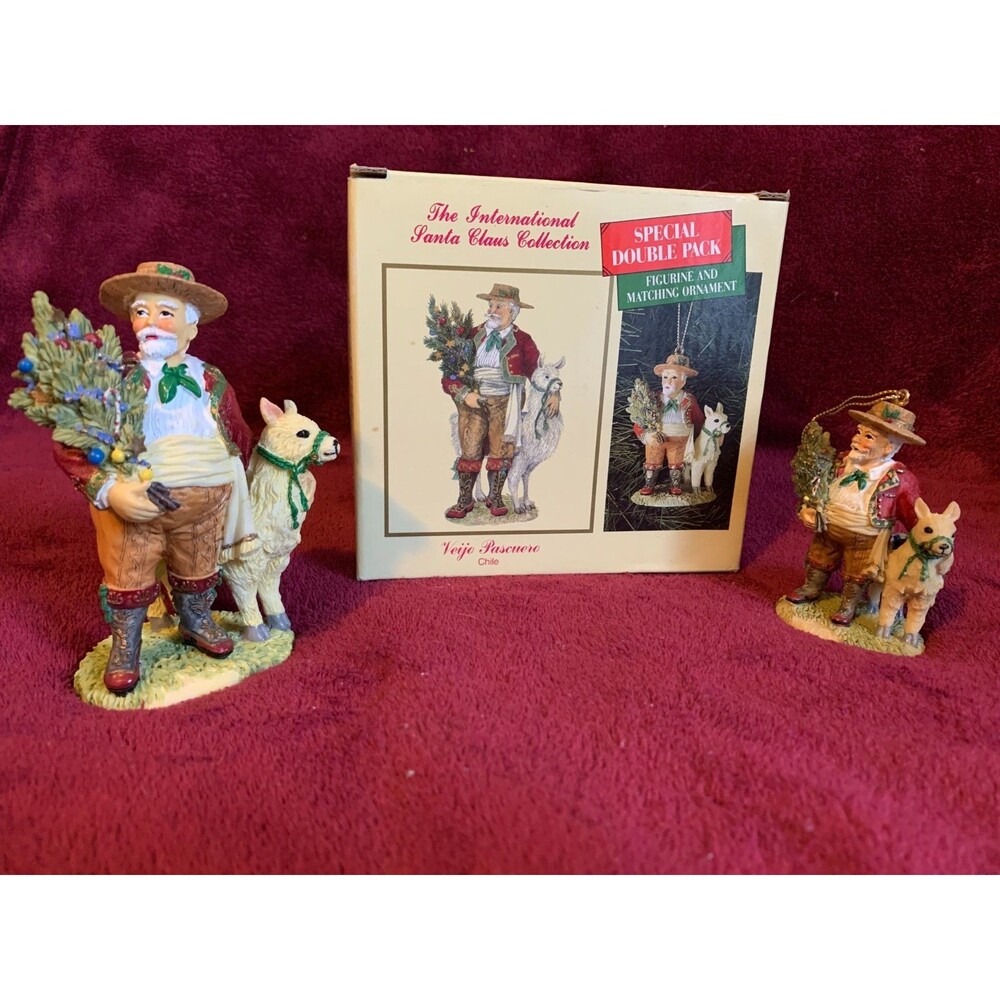 CHILE INTERNATIONAL SANTA -SC36S Figurine & Ornament